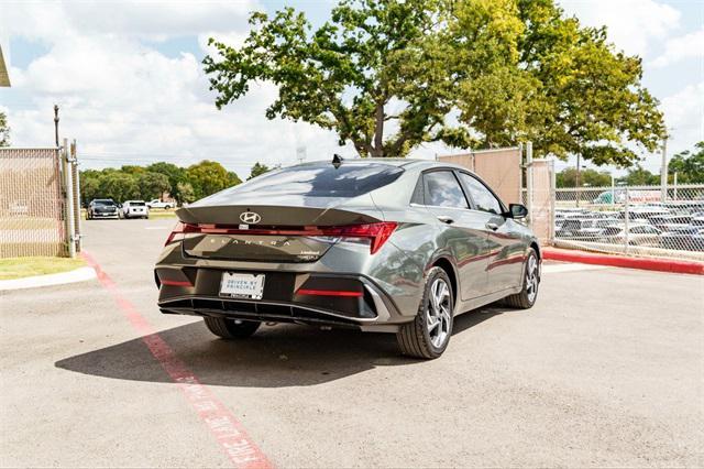 new 2025 Hyundai Elantra car, priced at $27,258