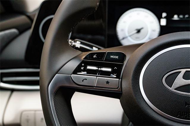 new 2025 Hyundai Elantra car, priced at $27,258