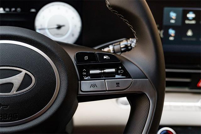 new 2025 Hyundai Elantra car, priced at $27,258