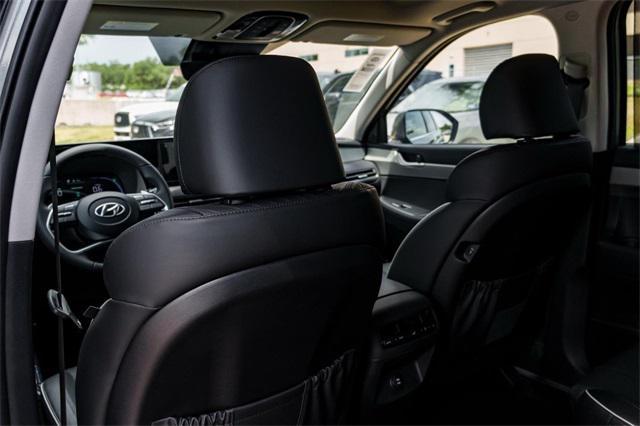 new 2025 Hyundai Palisade car, priced at $43,510