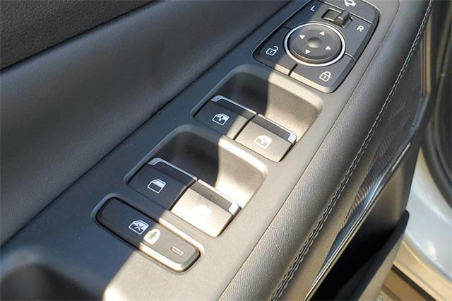 used 2023 Hyundai Santa Fe car, priced at $34,998