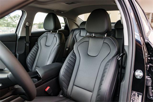 new 2025 Hyundai ELANTRA HEV car, priced at $28,671