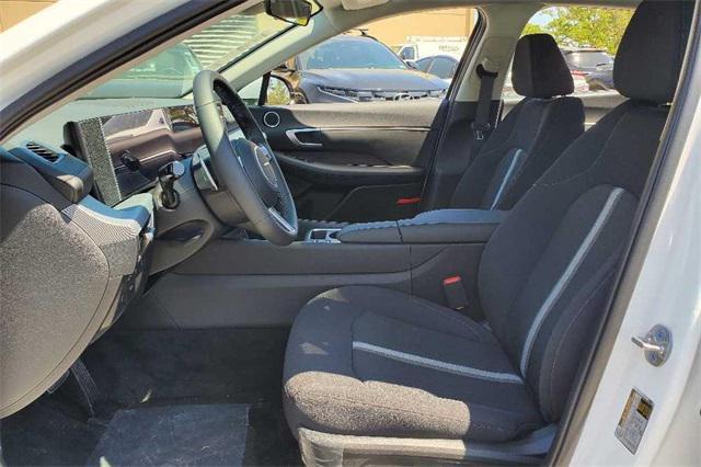 new 2025 Hyundai Sonata Hybrid car, priced at $31,968