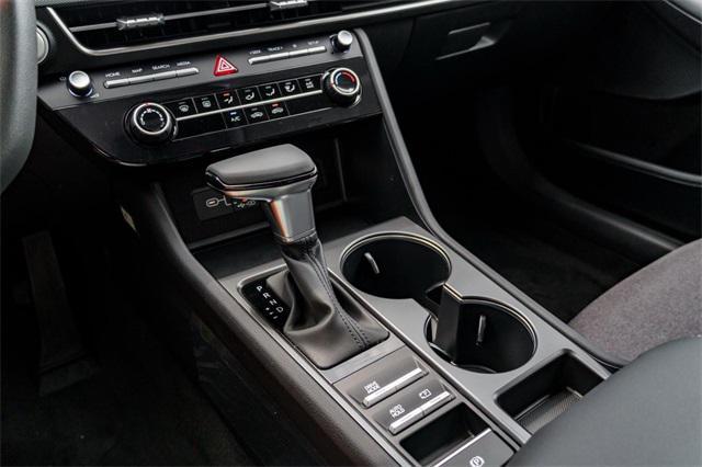 new 2025 Hyundai Sonata car, priced at $27,123