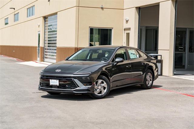 new 2025 Hyundai Sonata car, priced at $27,123