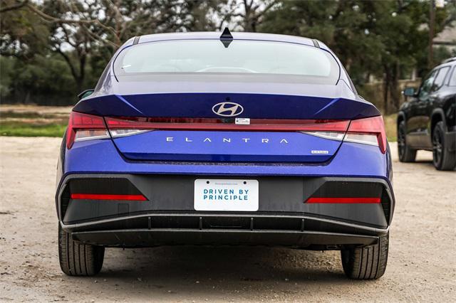 new 2025 Hyundai Elantra HEV car, priced at $26,765