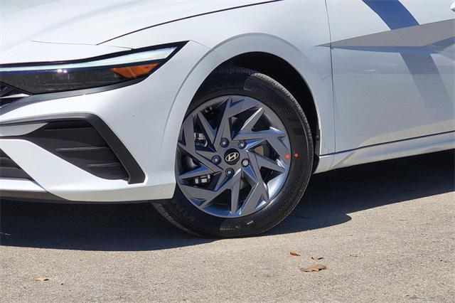 new 2025 Hyundai ELANTRA HEV car, priced at $26,159