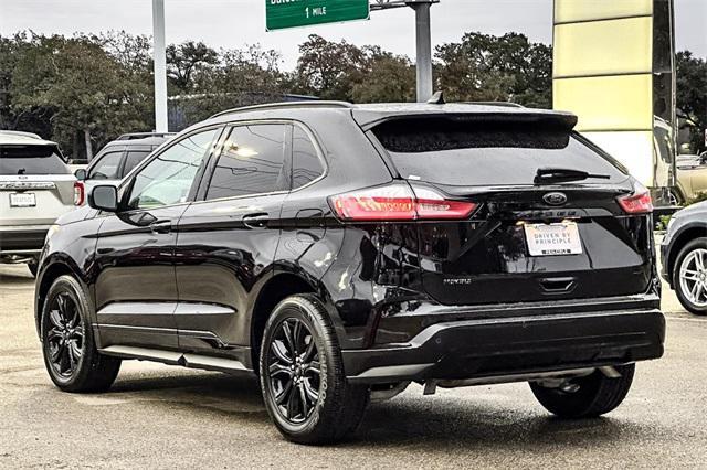 used 2024 Ford Edge car, priced at $25,000