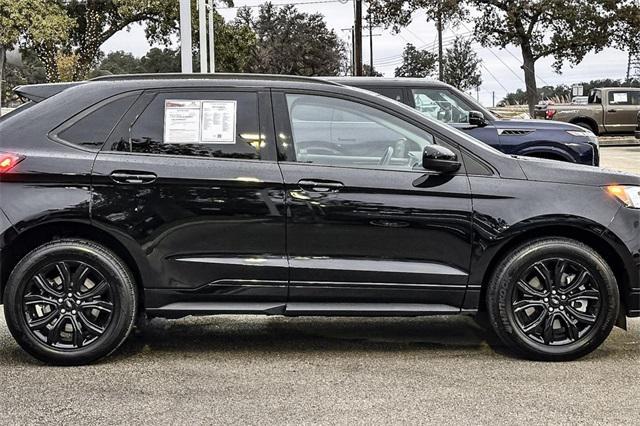 used 2024 Ford Edge car, priced at $25,000