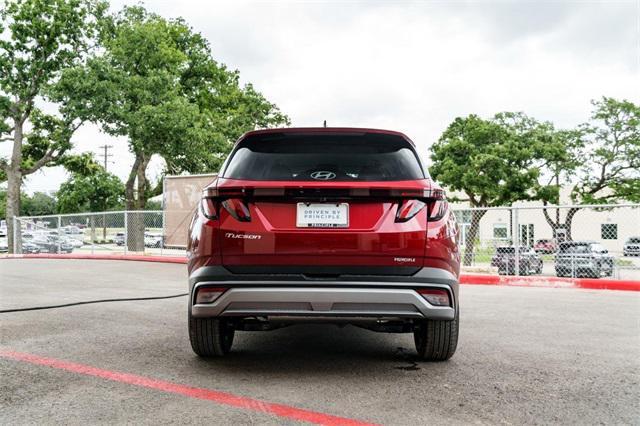new 2025 Hyundai Tucson car, priced at $30,925