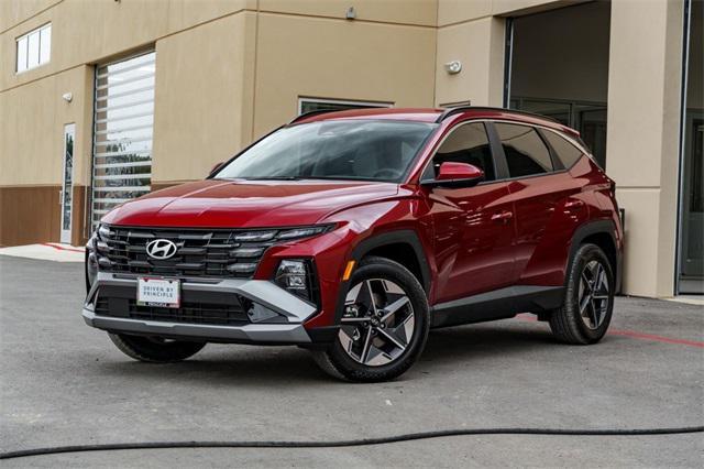 new 2025 Hyundai Tucson car, priced at $30,925