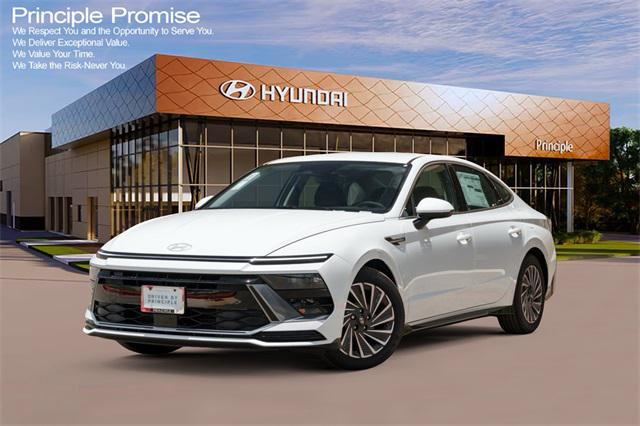 new 2025 Hyundai Sonata Hybrid car, priced at $31,455