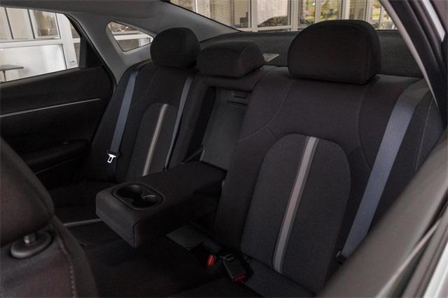 new 2025 Hyundai Sonata Hybrid car, priced at $30,938