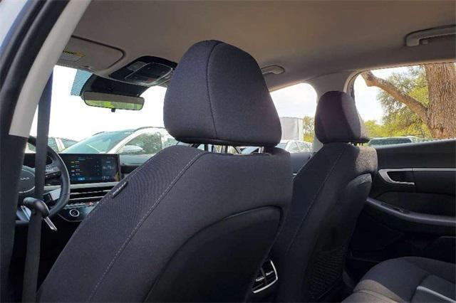 new 2025 Hyundai Sonata Hybrid car, priced at $32,285