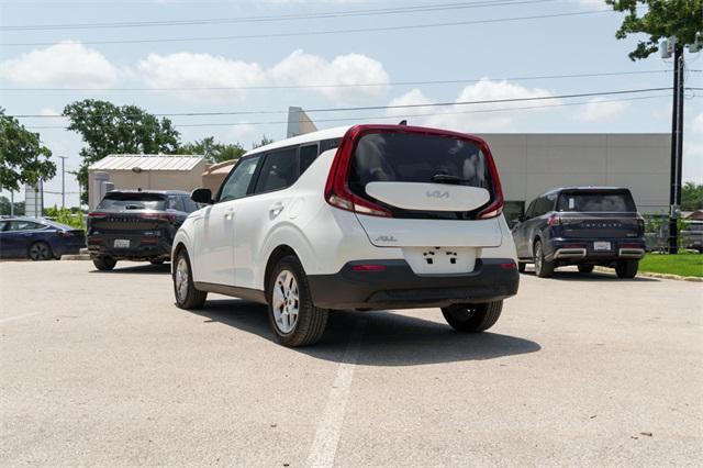 used 2022 Kia Soul car, priced at $16,728