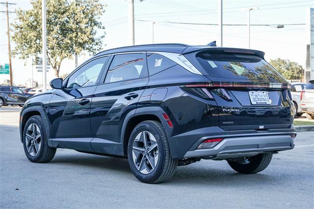 new 2025 Hyundai Tucson car, priced at $33,980