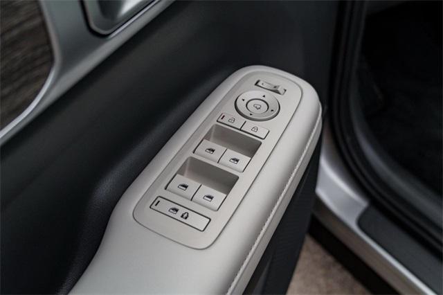 new 2025 Hyundai Santa Fe car, priced at $42,473