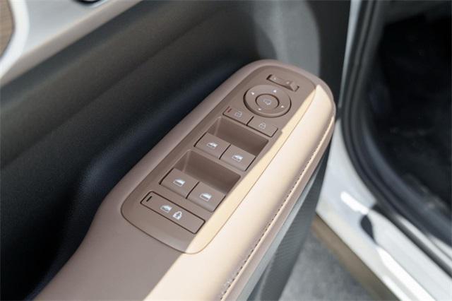 new 2025 Hyundai Santa Fe car, priced at $45,330