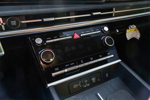 new 2025 Hyundai Santa Fe car, priced at $39,988