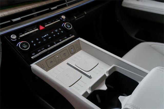 new 2025 Hyundai Santa Fe car, priced at $45,988