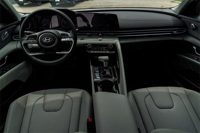 new 2025 Hyundai Elantra car, priced at $29,555