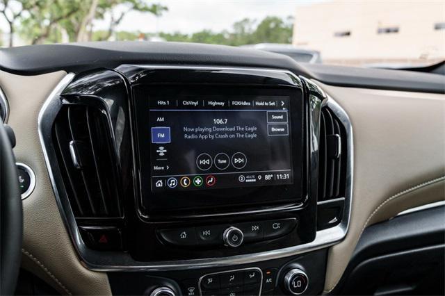 used 2023 Chevrolet Traverse car, priced at $26,686