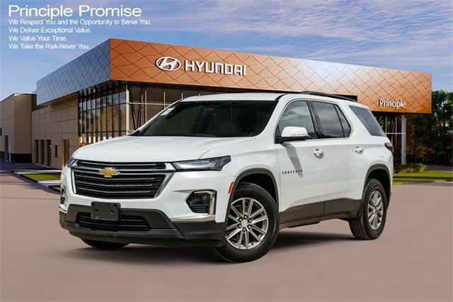 used 2023 Chevrolet Traverse car, priced at $26,686