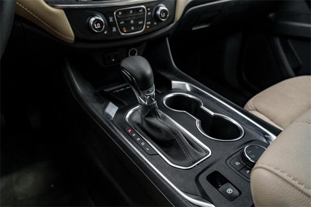 used 2023 Chevrolet Traverse car, priced at $26,686