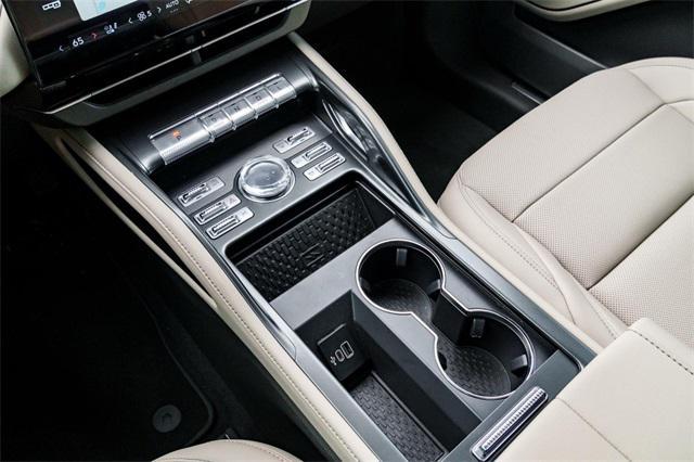 used 2025 Lincoln Nautilus car, priced at $54,436