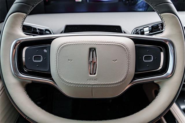 used 2025 Lincoln Nautilus car, priced at $54,436