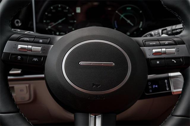 new 2025 Hyundai TUCSON Hybrid car, priced at $42,675