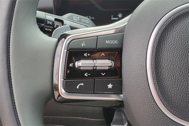 used 2024 Kia Sorento car, priced at $40,995