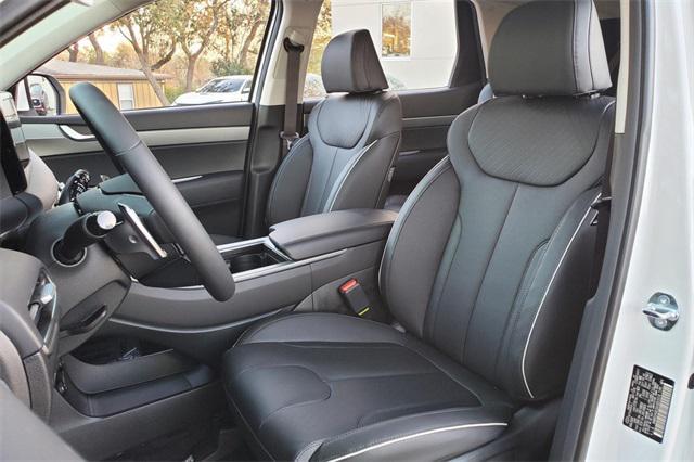new 2025 Hyundai Palisade car, priced at $43,655