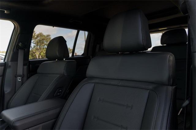 new 2025 Hyundai SANTA FE HEV car, priced at $46,380