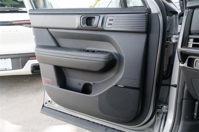 new 2025 Hyundai SANTA FE HEV car, priced at $46,380