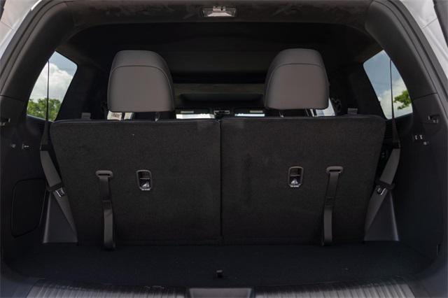 new 2025 Hyundai SANTA FE HEV car, priced at $46,380