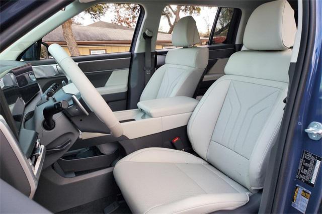 new 2025 Hyundai Santa Fe car, priced at $35,734