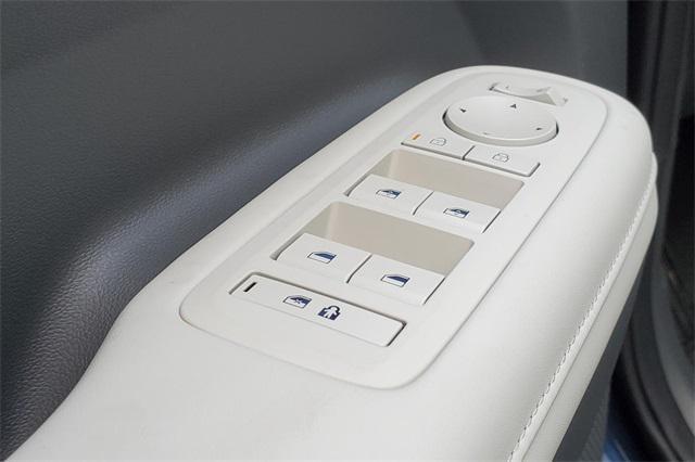 new 2025 Hyundai Santa Fe car, priced at $35,734