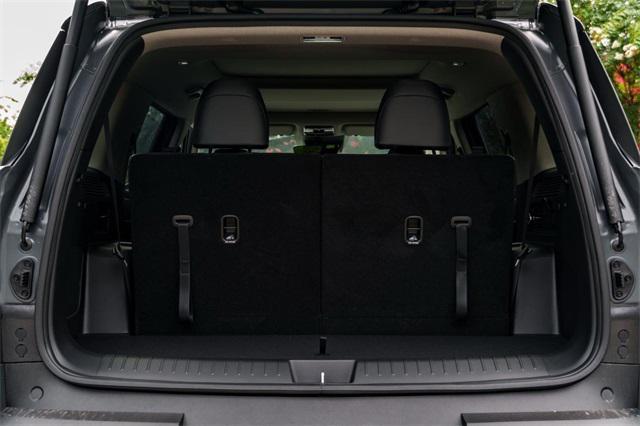 new 2025 Hyundai Santa Fe car, priced at $42,670