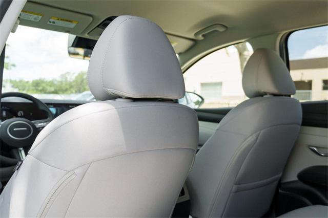 new 2025 Hyundai Tucson car, priced at $30,825