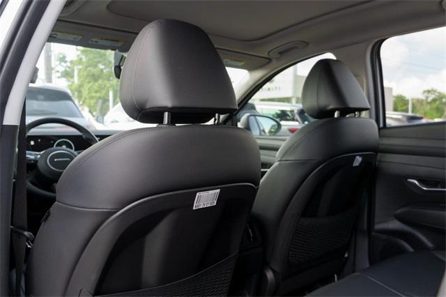 new 2025 Hyundai TUCSON Hybrid car, priced at $35,888