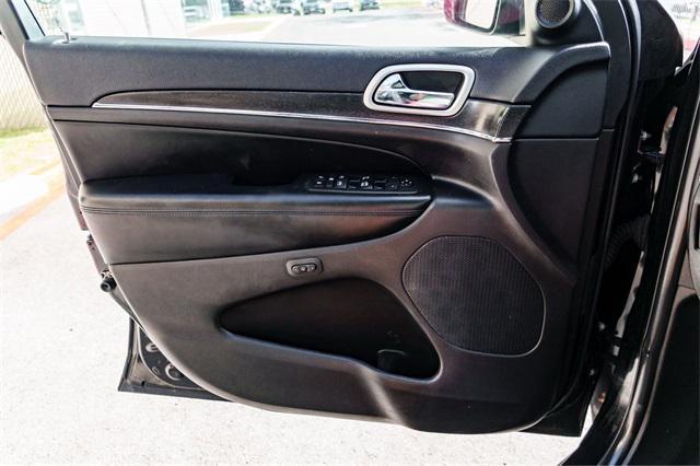 used 2018 Jeep Grand Cherokee car, priced at $18,737