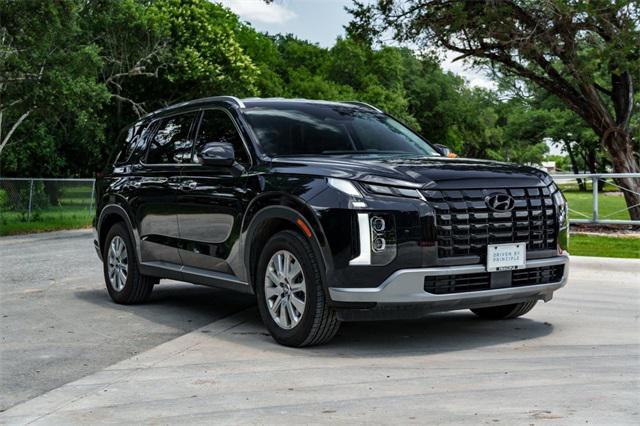 used 2025 Hyundai Palisade car, priced at $37,465