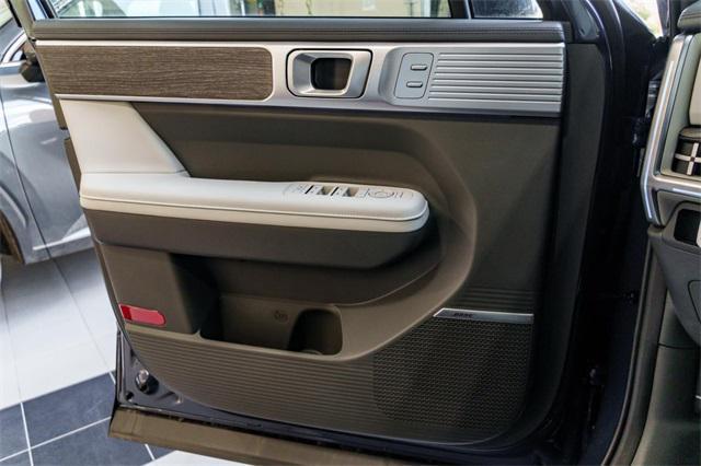 new 2025 Hyundai Santa Fe car, priced at $42,670