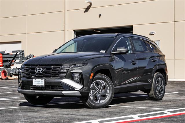 new 2025 Hyundai Tucson Hybrid car, priced at $35,225