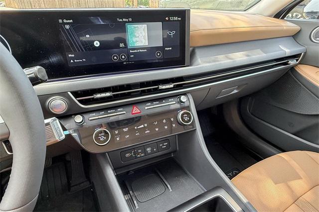 new 2025 Hyundai Sonata Hybrid car, priced at $38,795