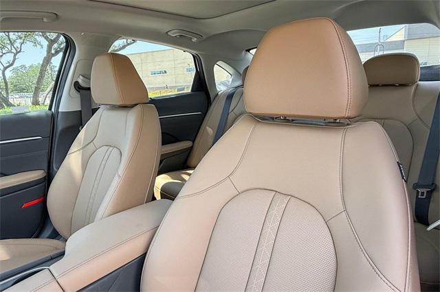 new 2025 Hyundai Sonata Hybrid car, priced at $38,795