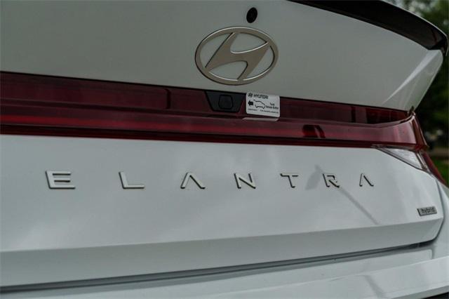 new 2025 Hyundai Elantra car, priced at $28,660
