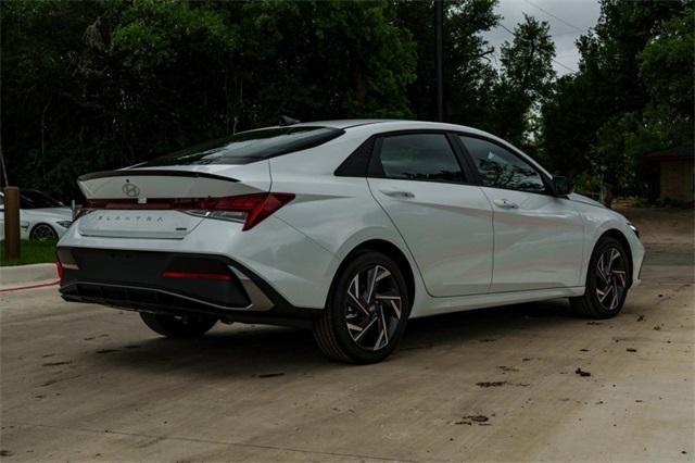 new 2025 Hyundai Elantra car, priced at $28,660