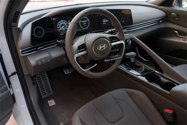 new 2025 Hyundai Elantra car, priced at $26,338